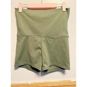 No Boundaries Womens Foldover Shorts 2.25” Inseam Green Size S NWT